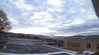 Weather camera view of Roy A Hunt Elementary School.
