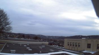 Weather camera view of Roy A Hunt Elementary School.