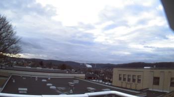 Weather camera view of Roy A Hunt Elementary School.