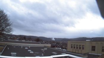Weather camera view of Roy A Hunt Elementary School.