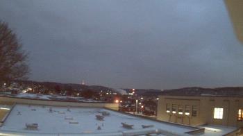 Weather camera view of Roy A Hunt Elementary School.