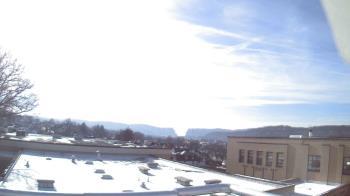 Weather camera view of Roy A Hunt Elementary School.