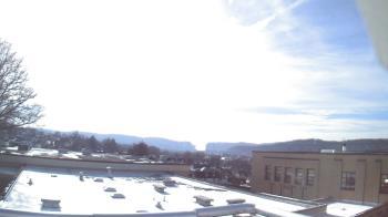 Weather camera view of Roy A Hunt Elementary School.