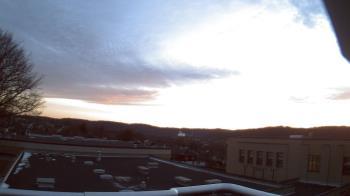 Weather camera view of Roy A Hunt Elementary School.