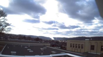 Weather camera view of Roy A Hunt Elementary School.