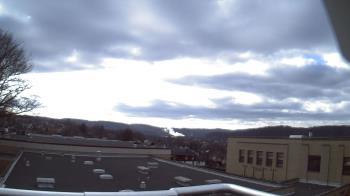 Weather camera view of Roy A Hunt Elementary School.