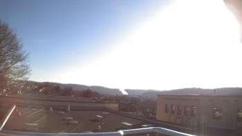 Weather camera view of Roy A Hunt Elementary School.