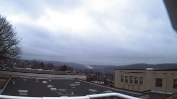 Weather camera view of Roy A Hunt Elementary School.