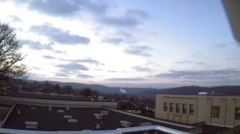 Weather camera view of Roy A Hunt Elementary School.