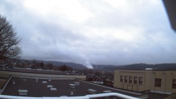 Weather camera view of Roy A Hunt Elementary School.