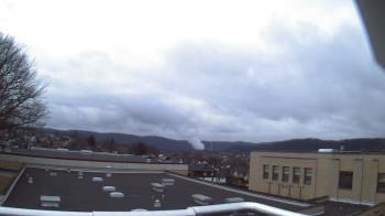 Weather camera view of Roy A Hunt Elementary School.