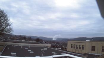 Weather camera view of Roy A Hunt Elementary School.