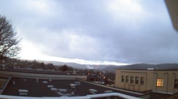 Weather camera view of Roy A Hunt Elementary School.