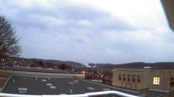 Weather camera view of Roy A Hunt Elementary School.