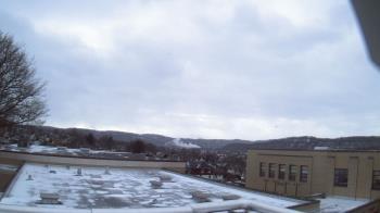 Weather camera view of Roy A Hunt Elementary School.