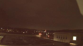 Weather camera view of Roy A Hunt Elementary School.