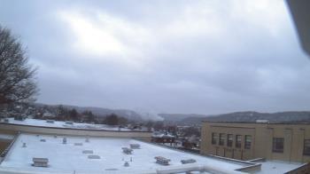 Weather camera view of Roy A Hunt Elementary School.