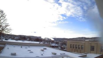 Weather camera view of Roy A Hunt Elementary School.