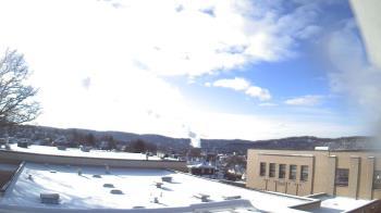 Weather camera view of Roy A Hunt Elementary School.
