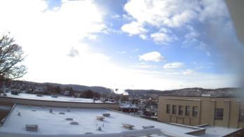 Weather camera view of Roy A Hunt Elementary School.