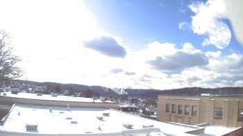 Weather camera view of Roy A Hunt Elementary School.
