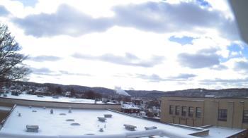 Weather camera view of Roy A Hunt Elementary School.