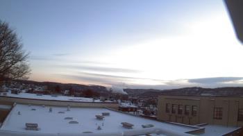 Weather camera view of Roy A Hunt Elementary School.