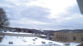 Weather camera view of Roy A Hunt Elementary School.