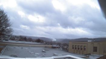 Weather camera view of Roy A Hunt Elementary School.