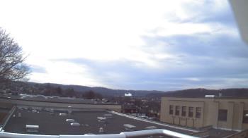 Weather camera view of Roy A Hunt Elementary School.