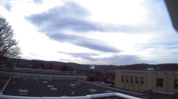 Weather camera view of Roy A Hunt Elementary School.