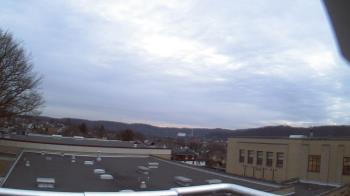 Weather camera view of Roy A Hunt Elementary School.