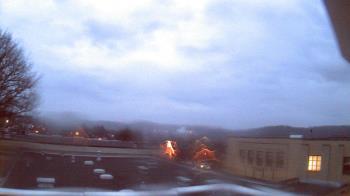 Weather camera view of Roy A Hunt Elementary School.