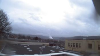 Weather camera view of Roy A Hunt Elementary School.