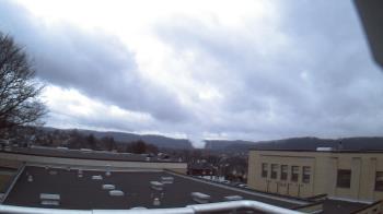 Weather camera view of Roy A Hunt Elementary School.