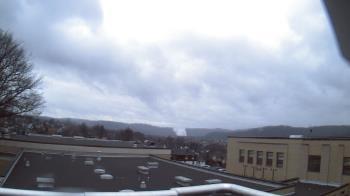 Weather camera view of Roy A Hunt Elementary School.