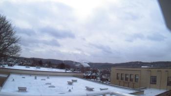 Weather camera view of Roy A Hunt Elementary School.