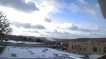 Weather camera view of Roy A Hunt Elementary School.
