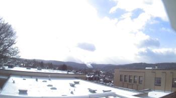 Weather camera view of Roy A Hunt Elementary School.