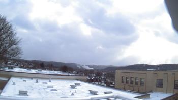 Weather camera view of Roy A Hunt Elementary School.