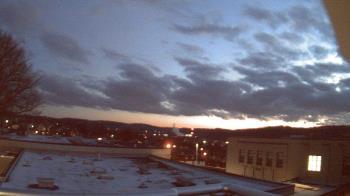 Weather camera view of Roy A Hunt Elementary School.