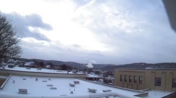 Weather camera view of Roy A Hunt Elementary School.