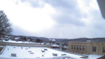 Weather camera view of Roy A Hunt Elementary School.