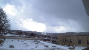 Weather camera view of Roy A Hunt Elementary School.