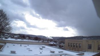 Weather camera view of Roy A Hunt Elementary School.
