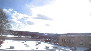 Weather camera view of Roy A Hunt Elementary School.