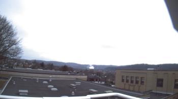 Weather camera view of Roy A Hunt Elementary School.