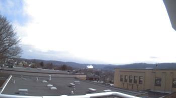 Weather camera view of Roy A Hunt Elementary School.