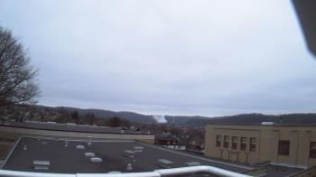 Weather camera view of Roy A Hunt Elementary School.