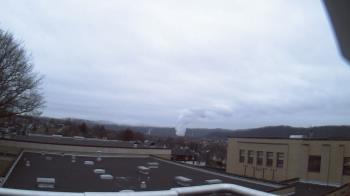 Weather camera view of Roy A Hunt Elementary School.